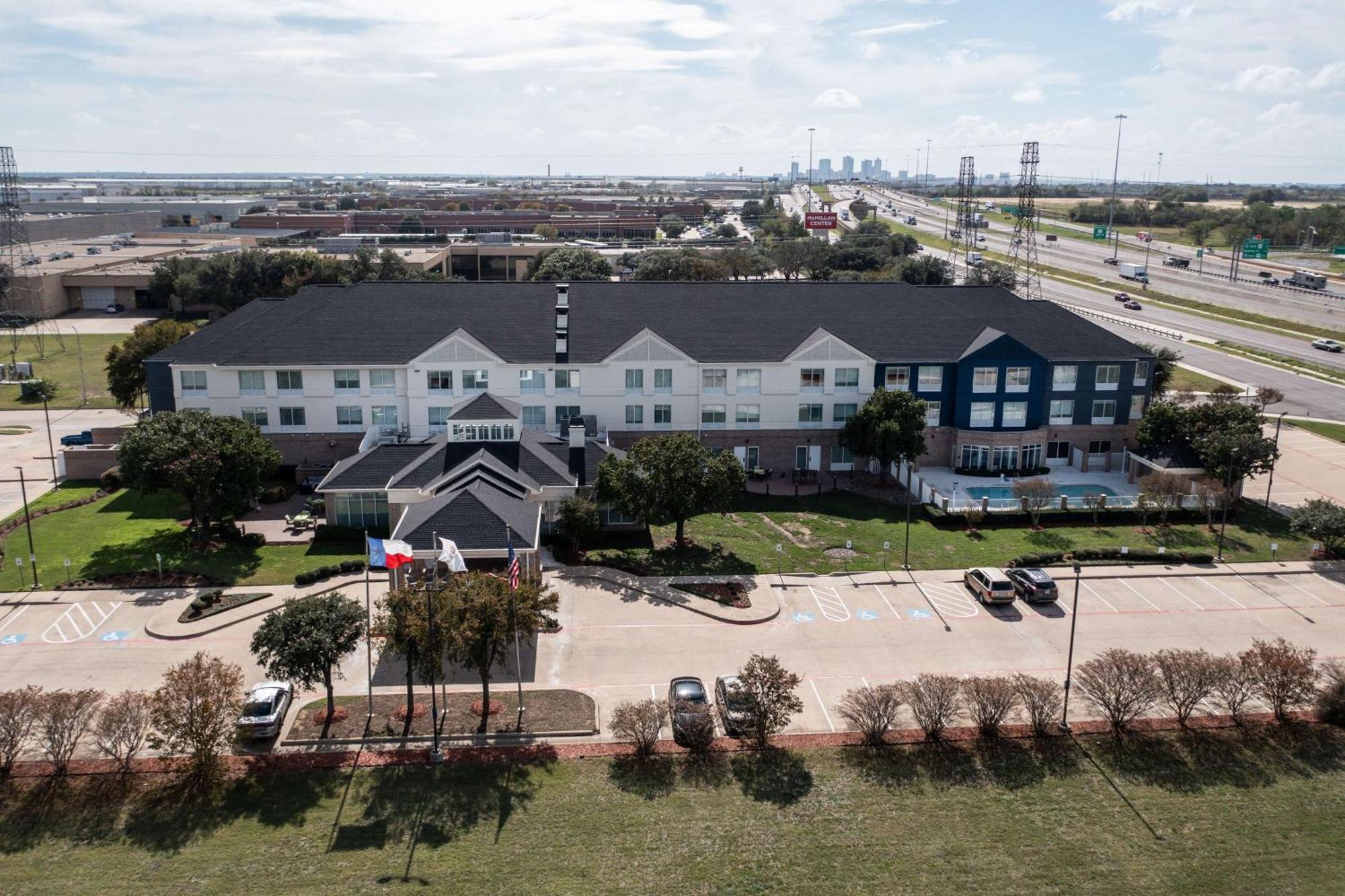 Hilton Garden Inn Fort Worth/Fossil Creek Exterior foto